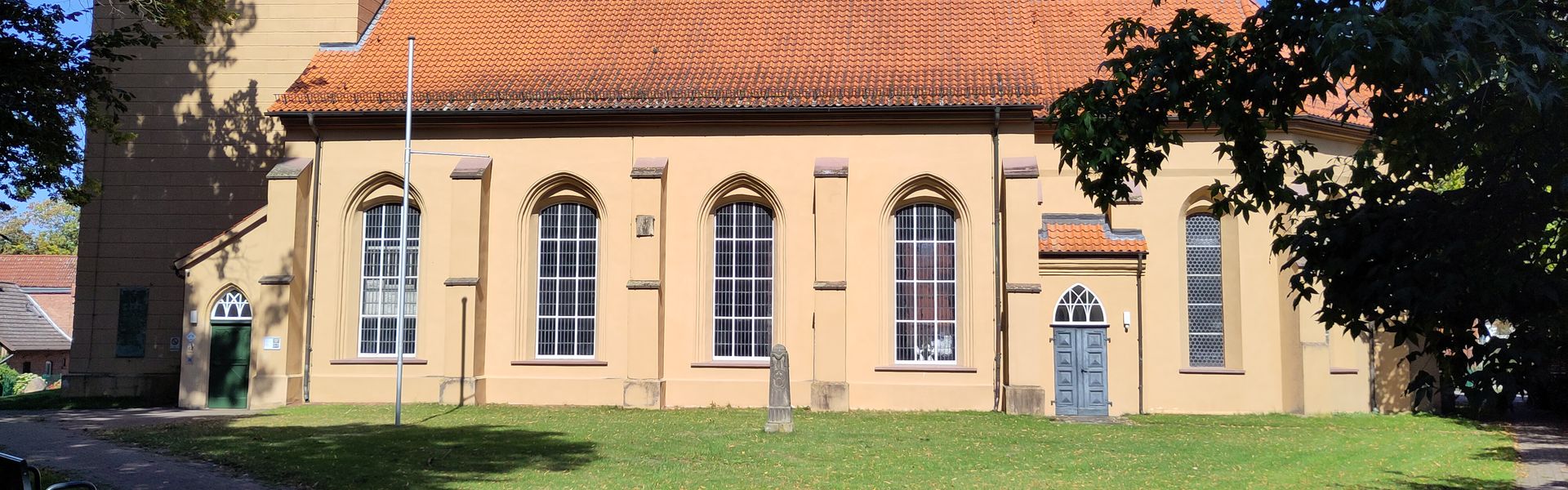 Kirchen und Wohlfahrt Kirchen und Wohlfahrt