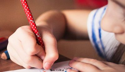 Bildung und Familie